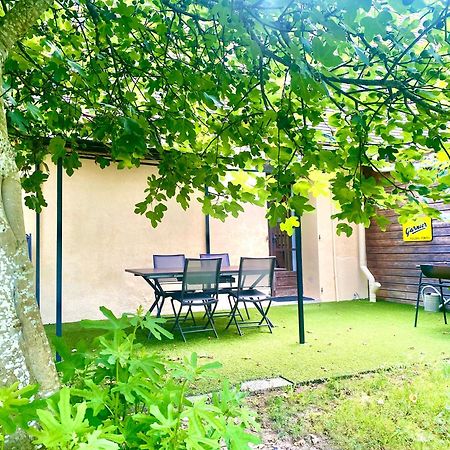 Camping La Ferme De Perdigat Limeuil Екстер'єр фото