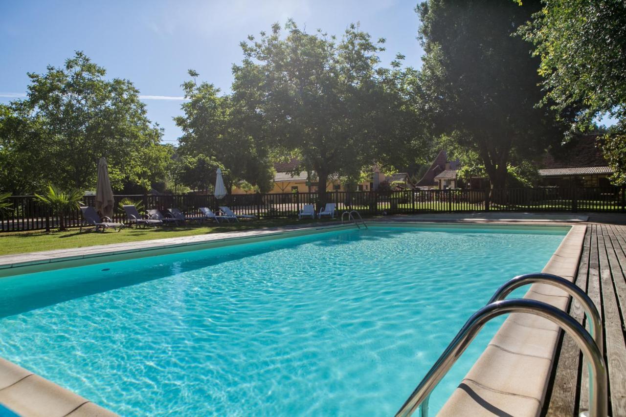 Camping La Ferme De Perdigat Limeuil Екстер'єр фото