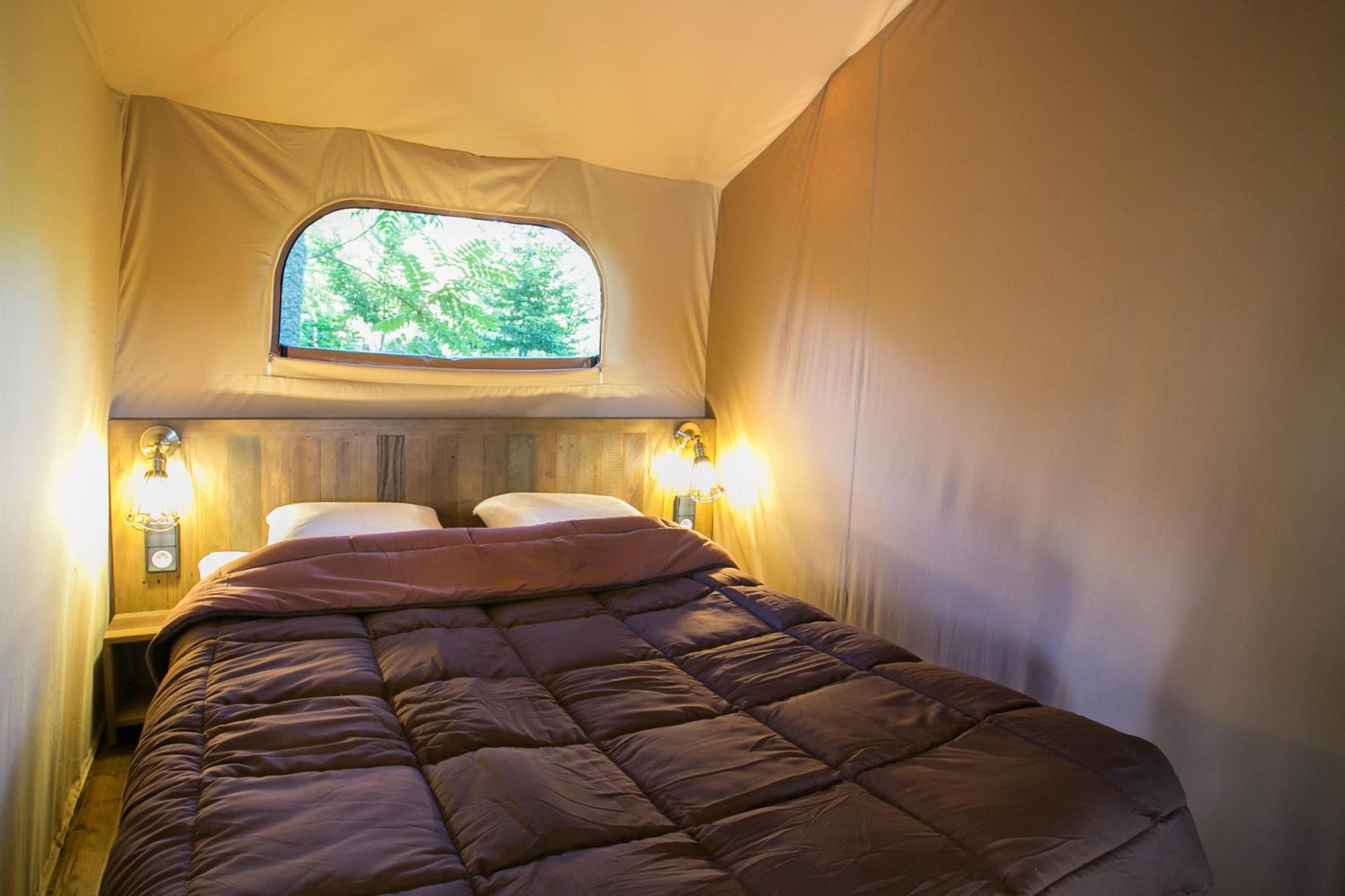 Camping La Ferme De Perdigat Limeuil Екстер'єр фото