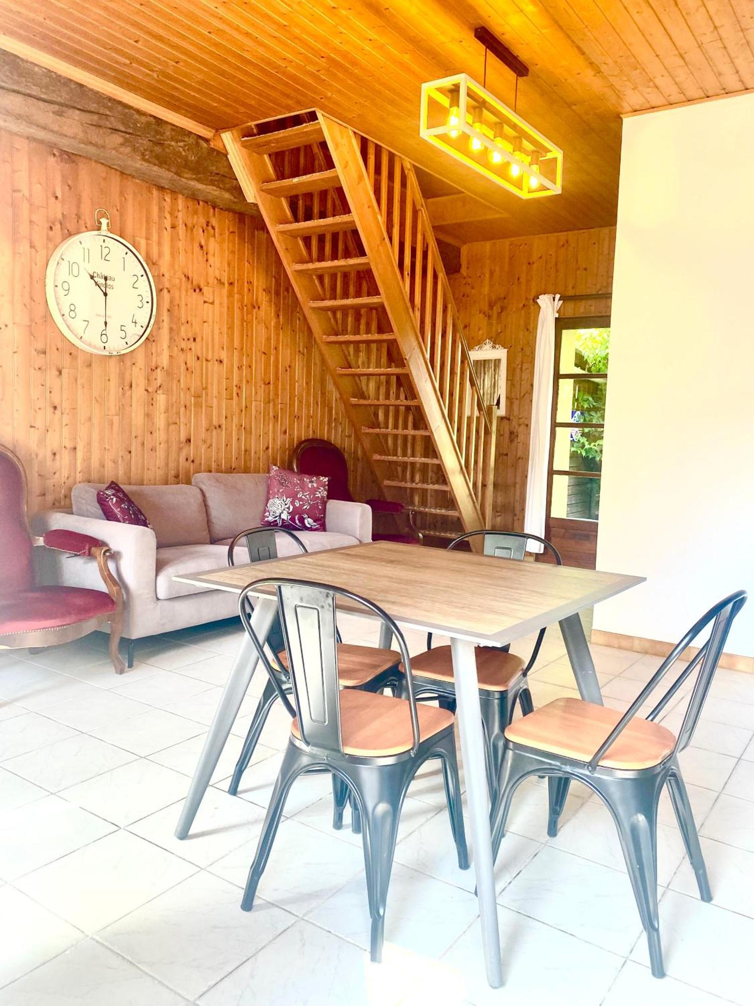 Camping La Ferme De Perdigat Limeuil Екстер'єр фото